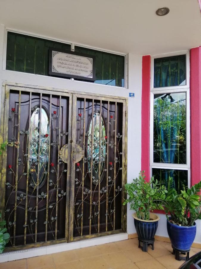 Hawwa Sara Muslim Homestay Malacca Exterior photo